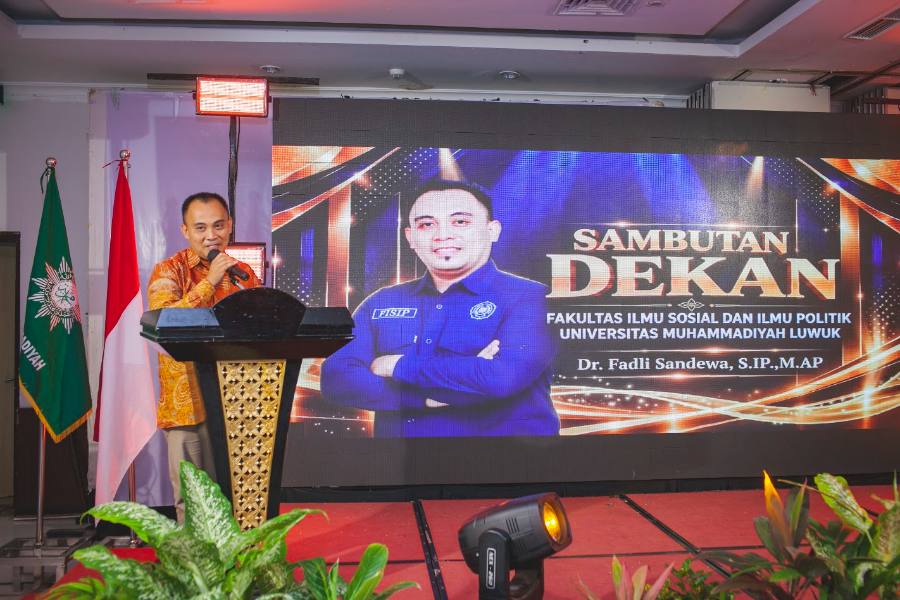 Kukuhkan 67 Alumni, Dekan FISIP UML Titip Tiga Pesan: Kompetensi, Integritas, dan Kontribusi